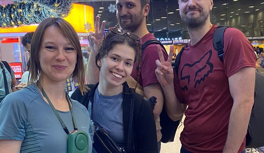 taxisceylon-family tour-sri lanka-downsouth